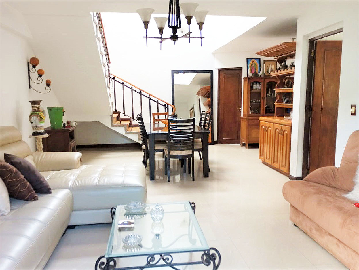 3BR House in Alejandria (256 m²)