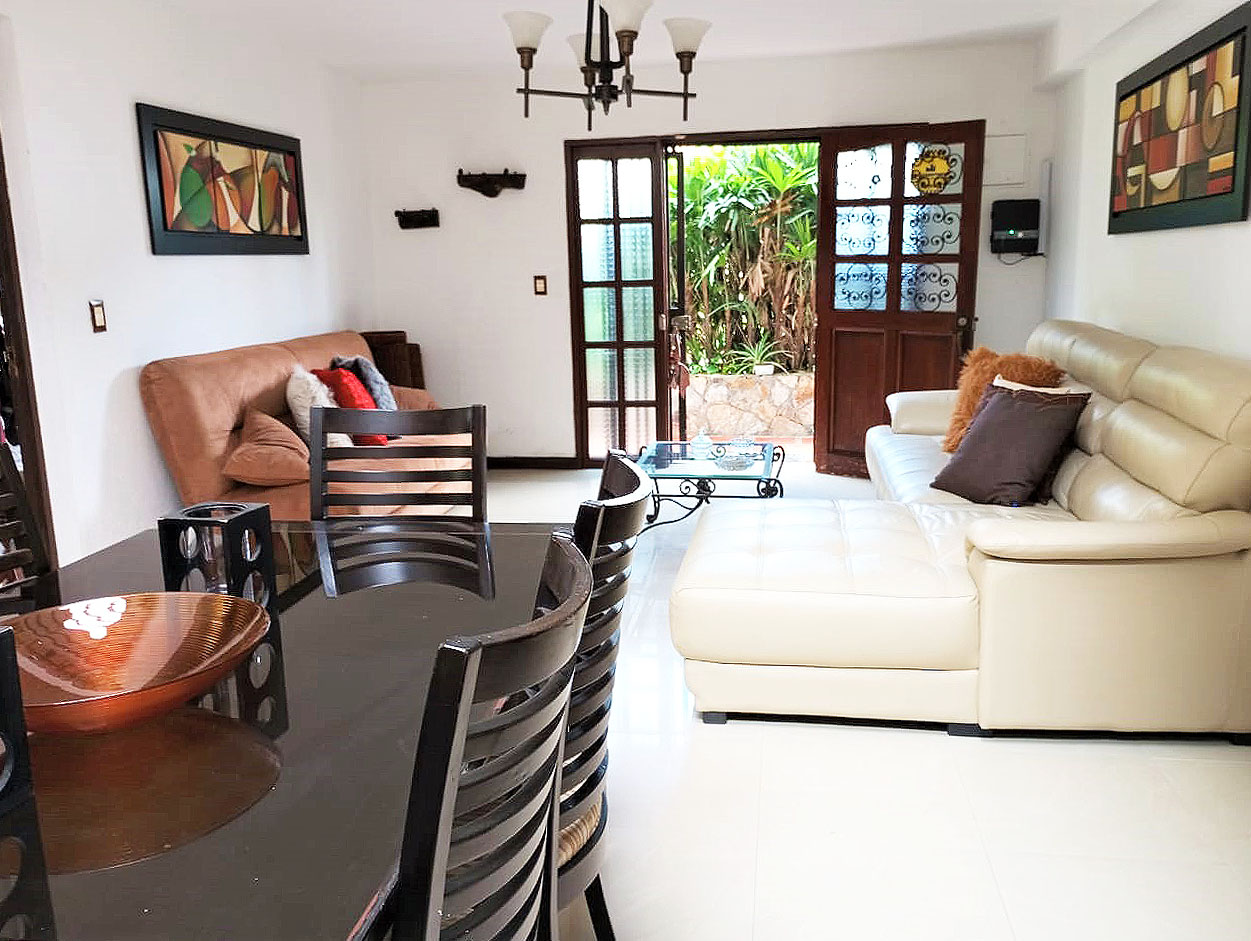 3BR House in Alejandria (256 m²) - 3