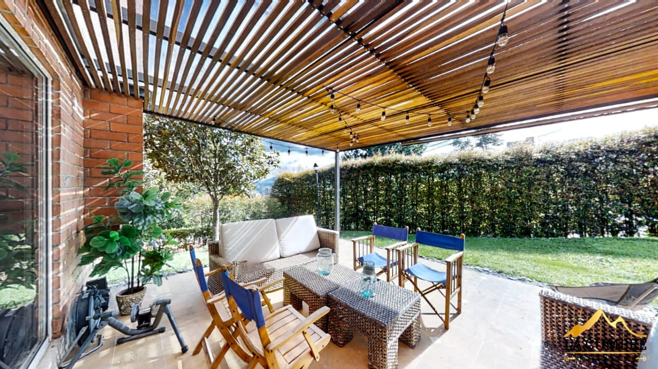 Casa de 4 alcobas en venta en Altos Del Poblado, Medellín, 368 m² · foto 11 de 11