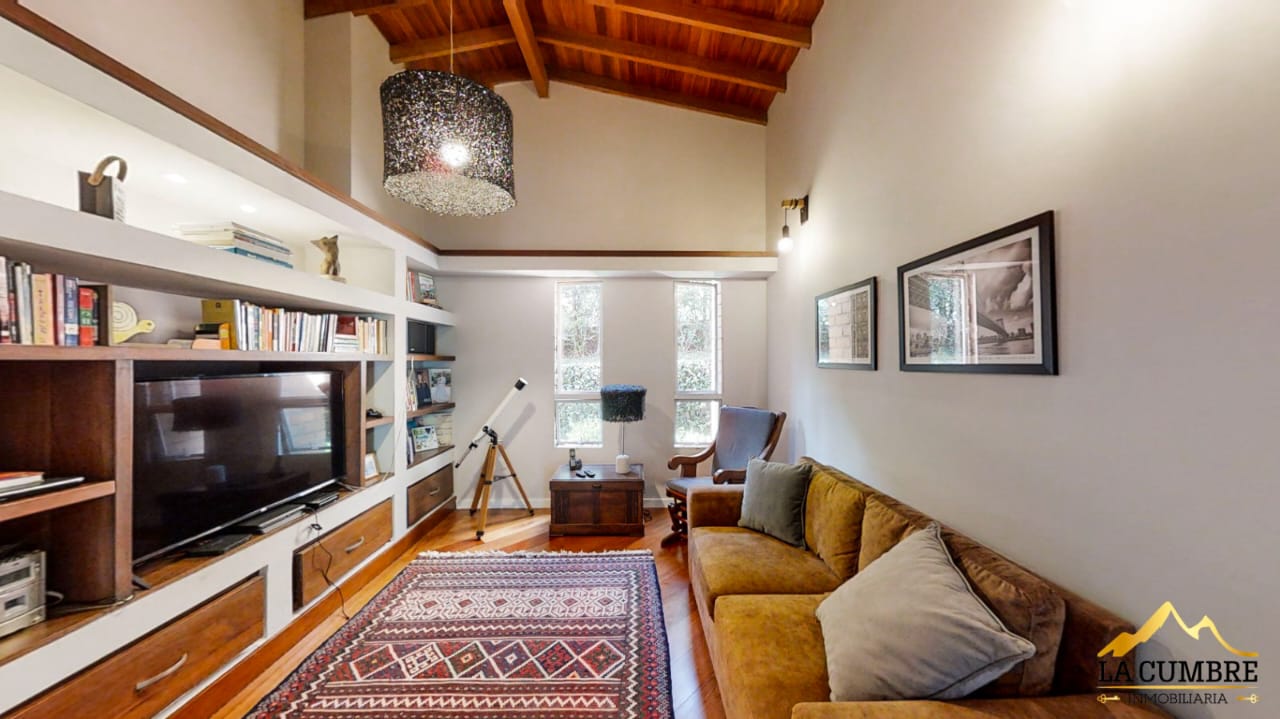 Casa de 4 alcobas en venta en Altos Del Poblado, Medellín, 368 m² · foto 7 de 11