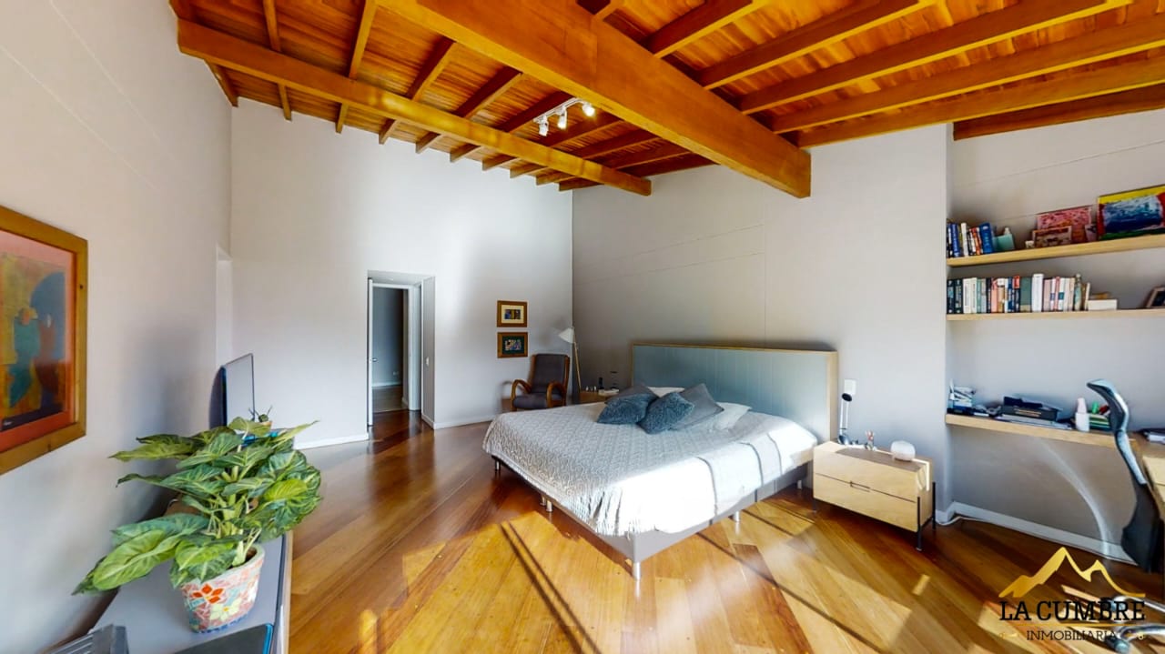 Casa de 4 alcobas en venta en Altos Del Poblado, Medellín, 368 m² · foto 8 de 11