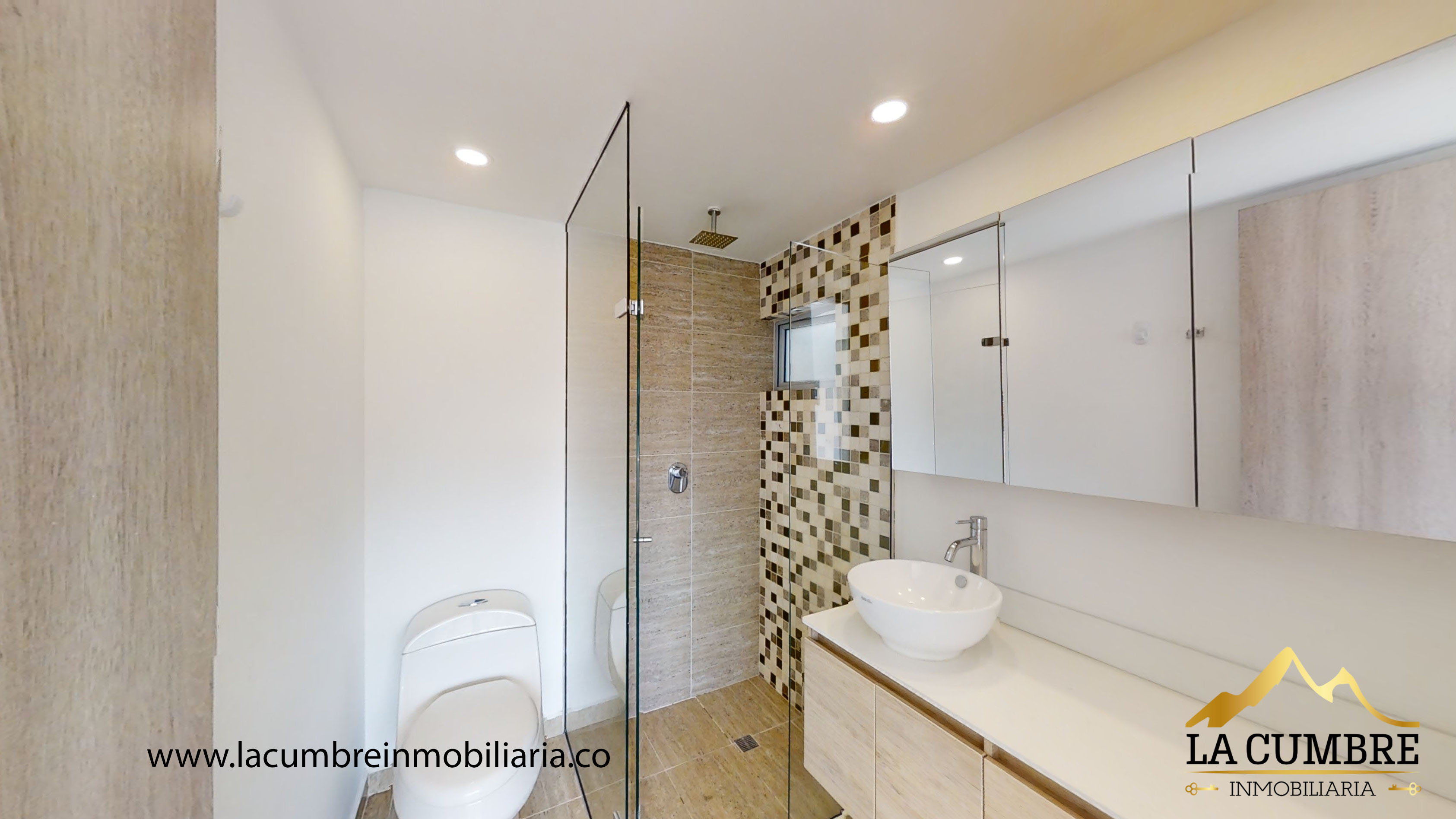 Apartamento en arriendo en Castropol, Medellín · foto 8 de 9