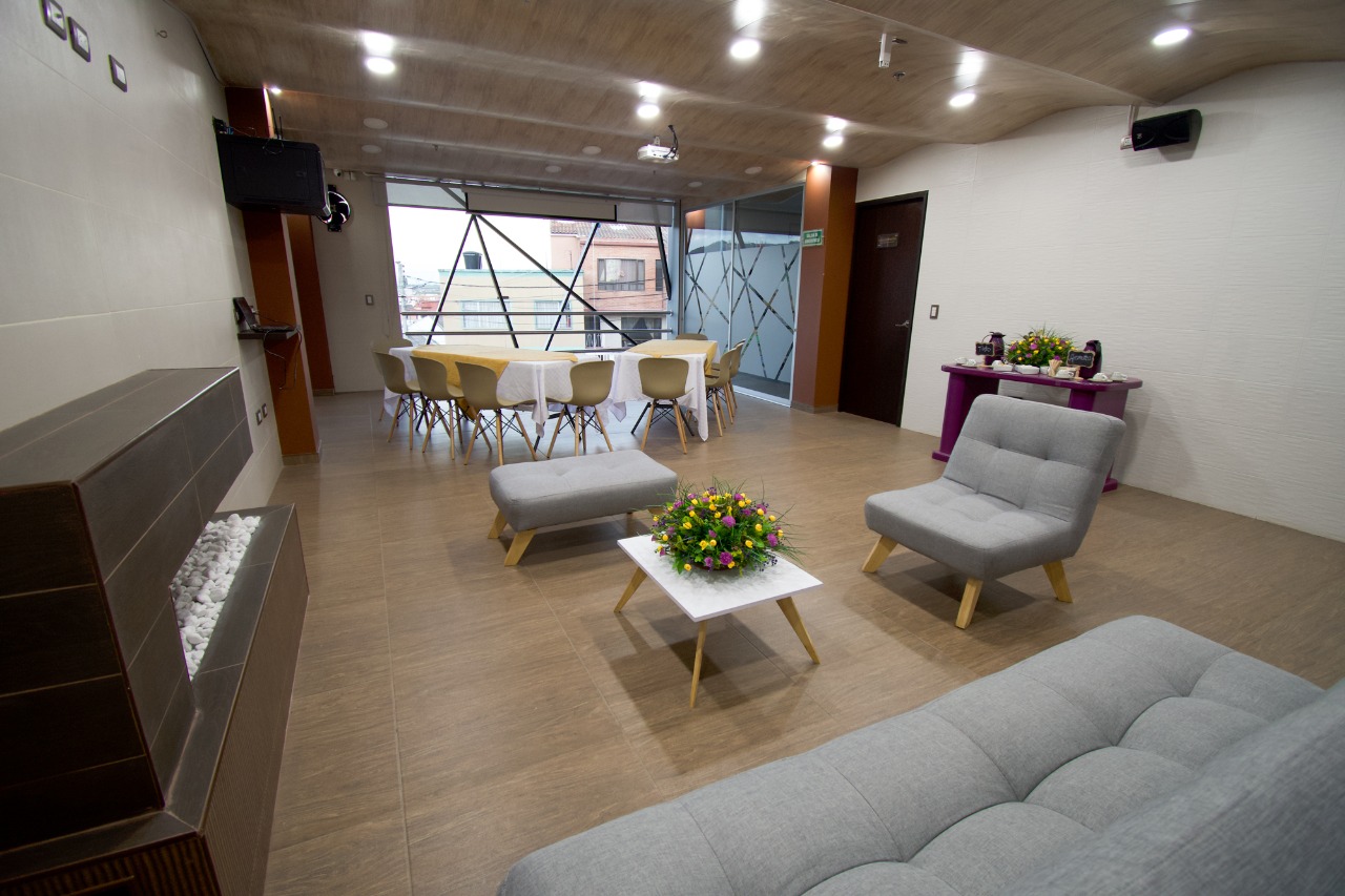 Edificio en venta en Maldonado, Tunja, 440 m² · foto 3 de 10