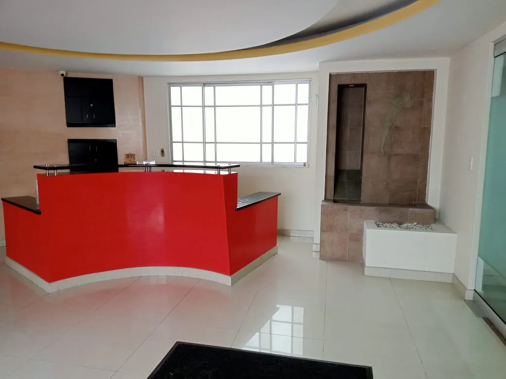 Consultorio en venta en Sector Plaza De Bolivar, Pereira, 110 m² · foto 2 de 11