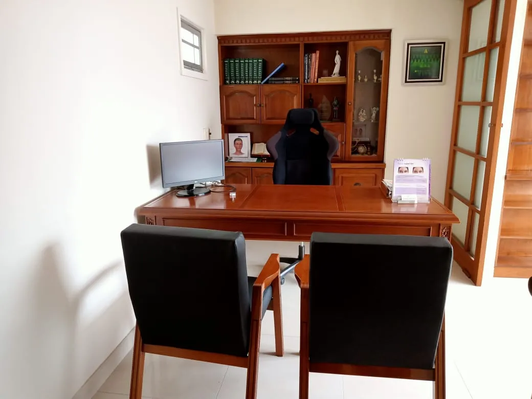 Consultorio en venta en Sector Plaza De Bolivar, Pereira, 110 m² · foto 8 de 11