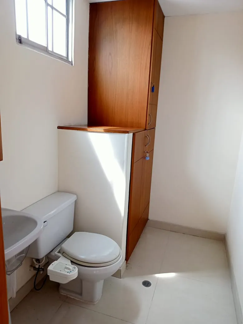 Consultorio en venta en Sector Plaza De Bolivar, Pereira, 110 m² · foto 10 de 11