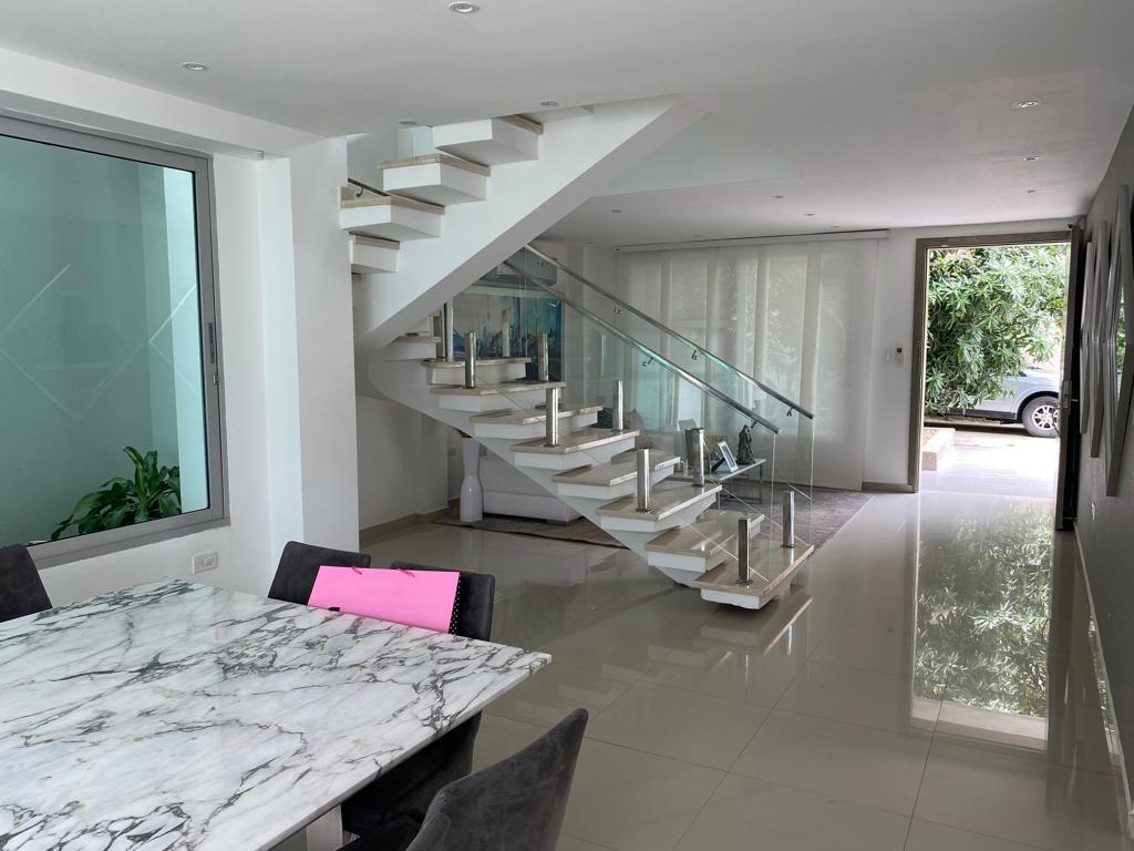 Casa en venta en Miramar, Barranquilla · foto 2 de 7