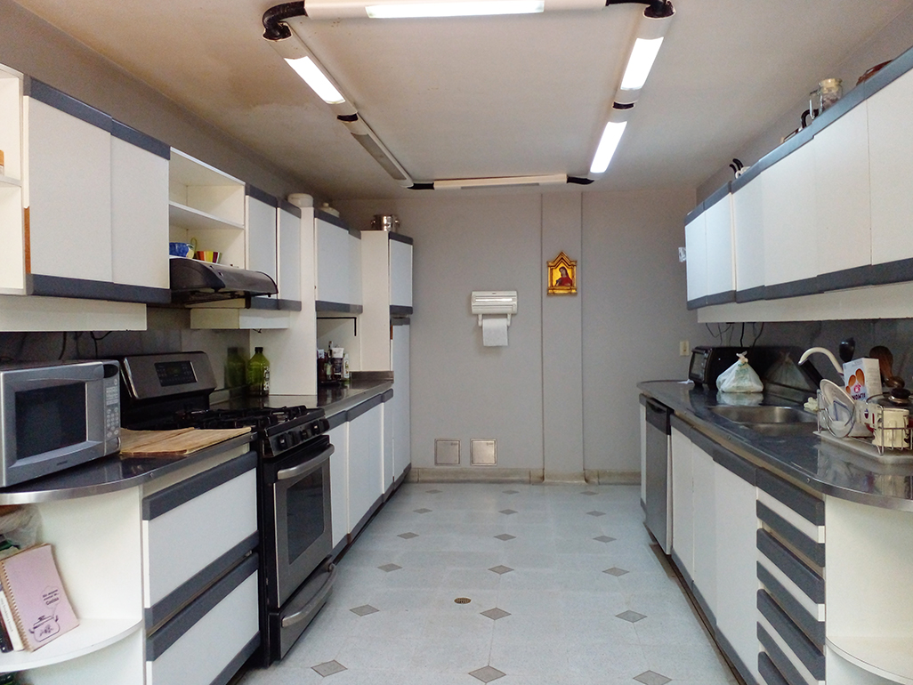 Casa de 4 alcobas en arriendo en Los Balsos, Medellín, 500 m² · foto 5 de 20