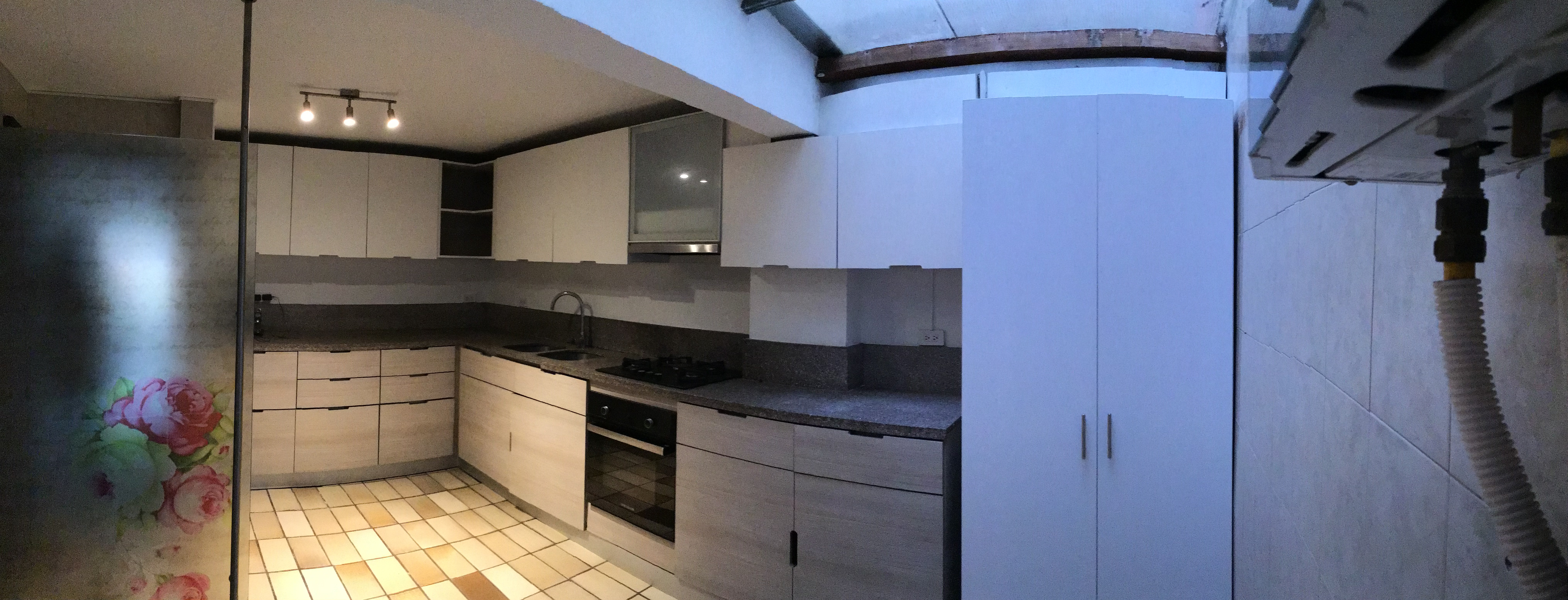 Casa en venta en Cerros De Suba, Bogotá · foto 12 de 24