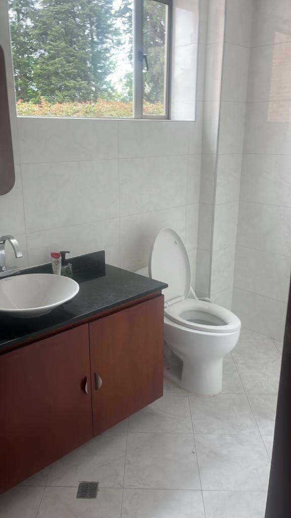 Casa de 4 alcobas en venta en Guaymaral, Bogotá, 540 m² · foto 15 de 24