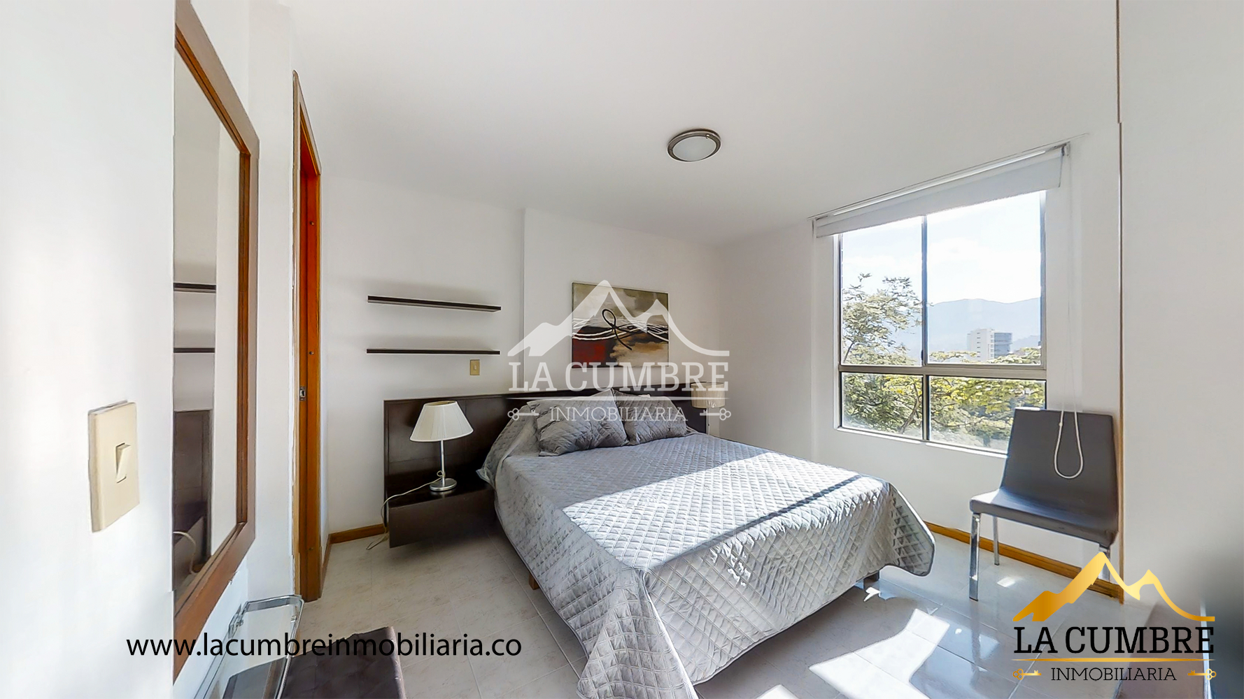 Apartamento de 2 alcobas en arriendo en Los Balsos, Medellín, 76 m² · foto 12 de 15