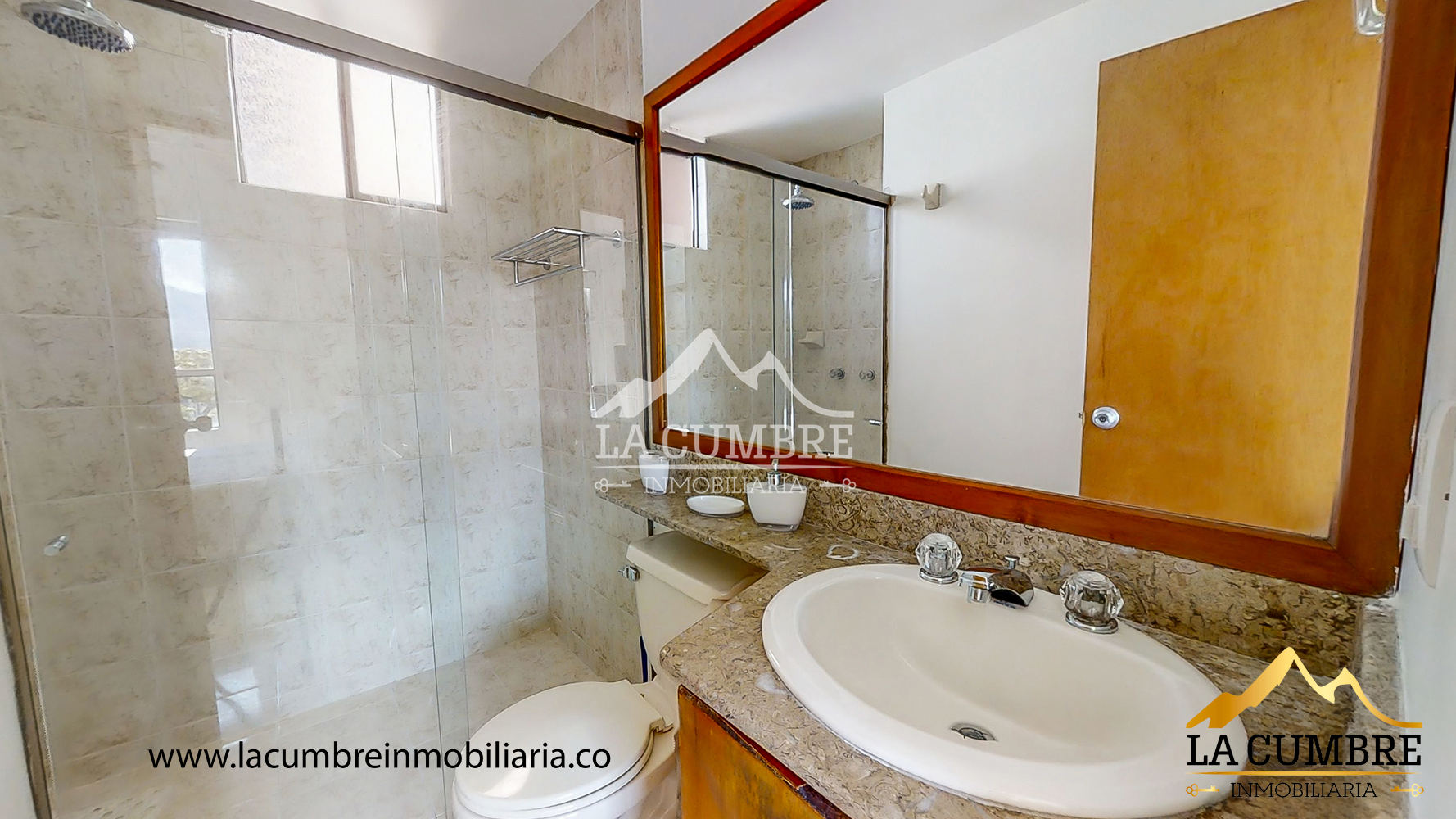 Apartamento de 2 alcobas en arriendo en Los Balsos, Medellín, 76 m² · foto 14 de 15