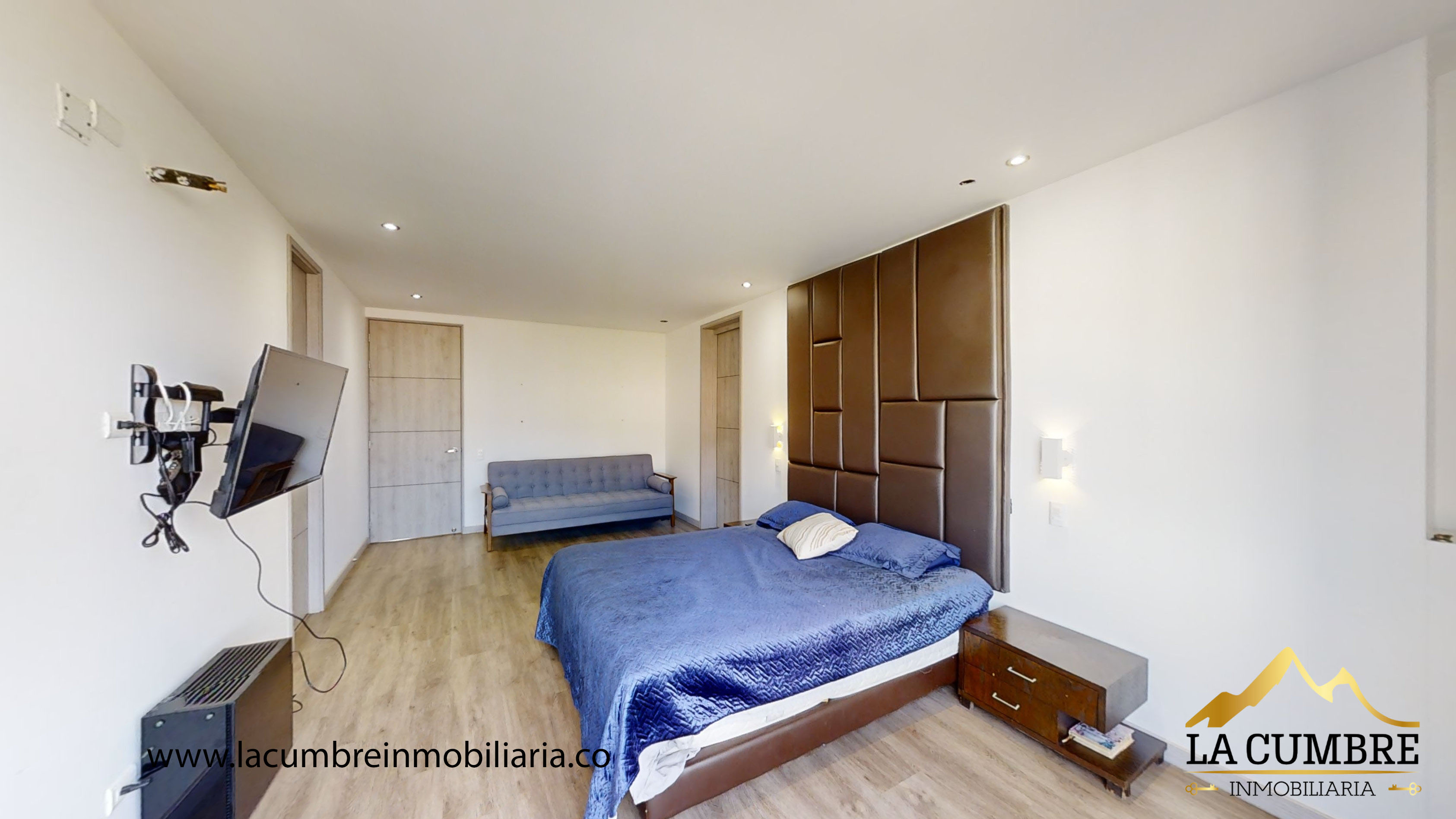 Apartamento de 2 alcobas en arriendo en Camino Verde, Envigado, 168 m² · foto 17 de 18
