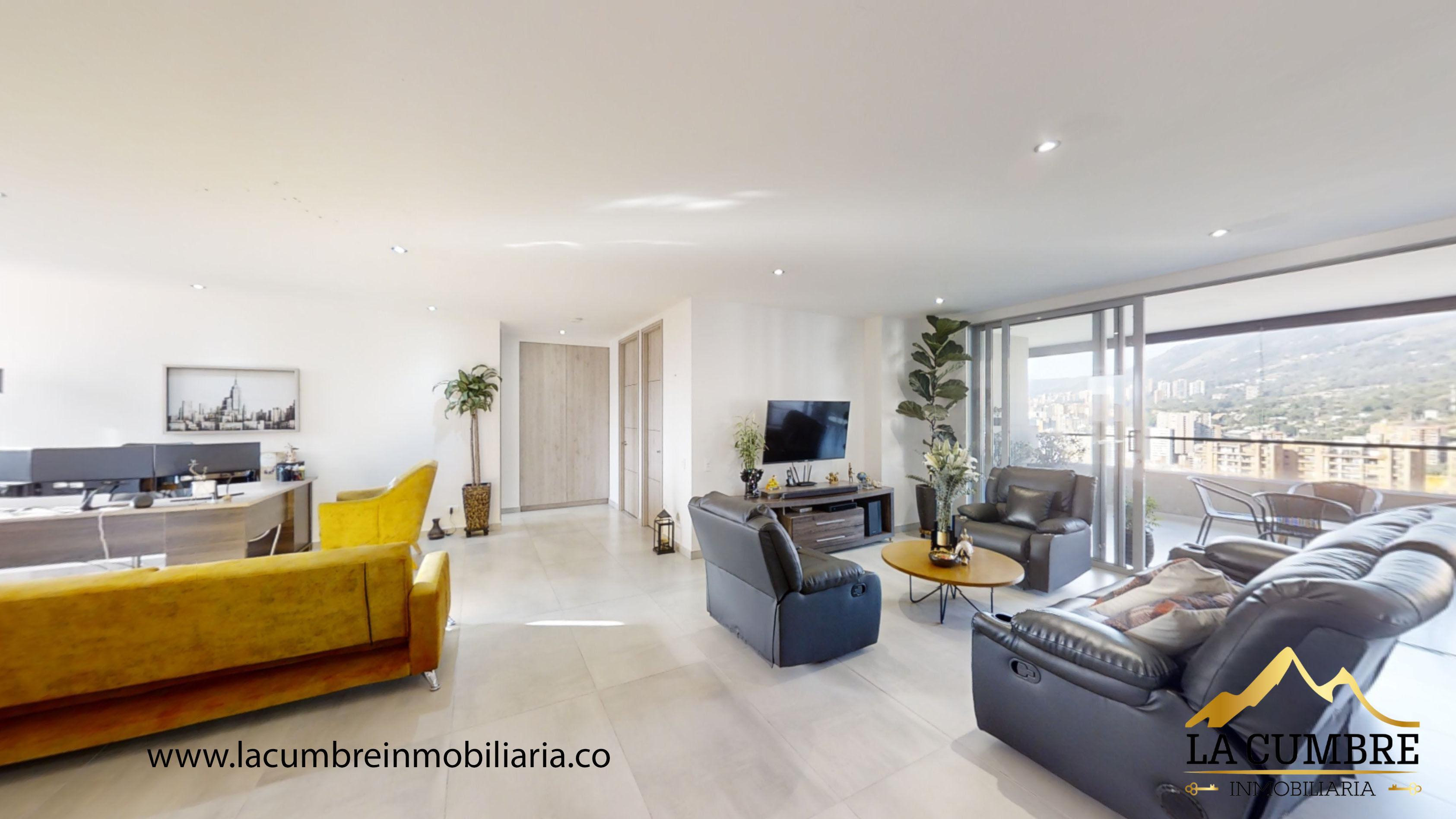 Apartamento de 2 alcobas en arriendo en Camino Verde, Envigado, 168 m² · foto 5 de 18