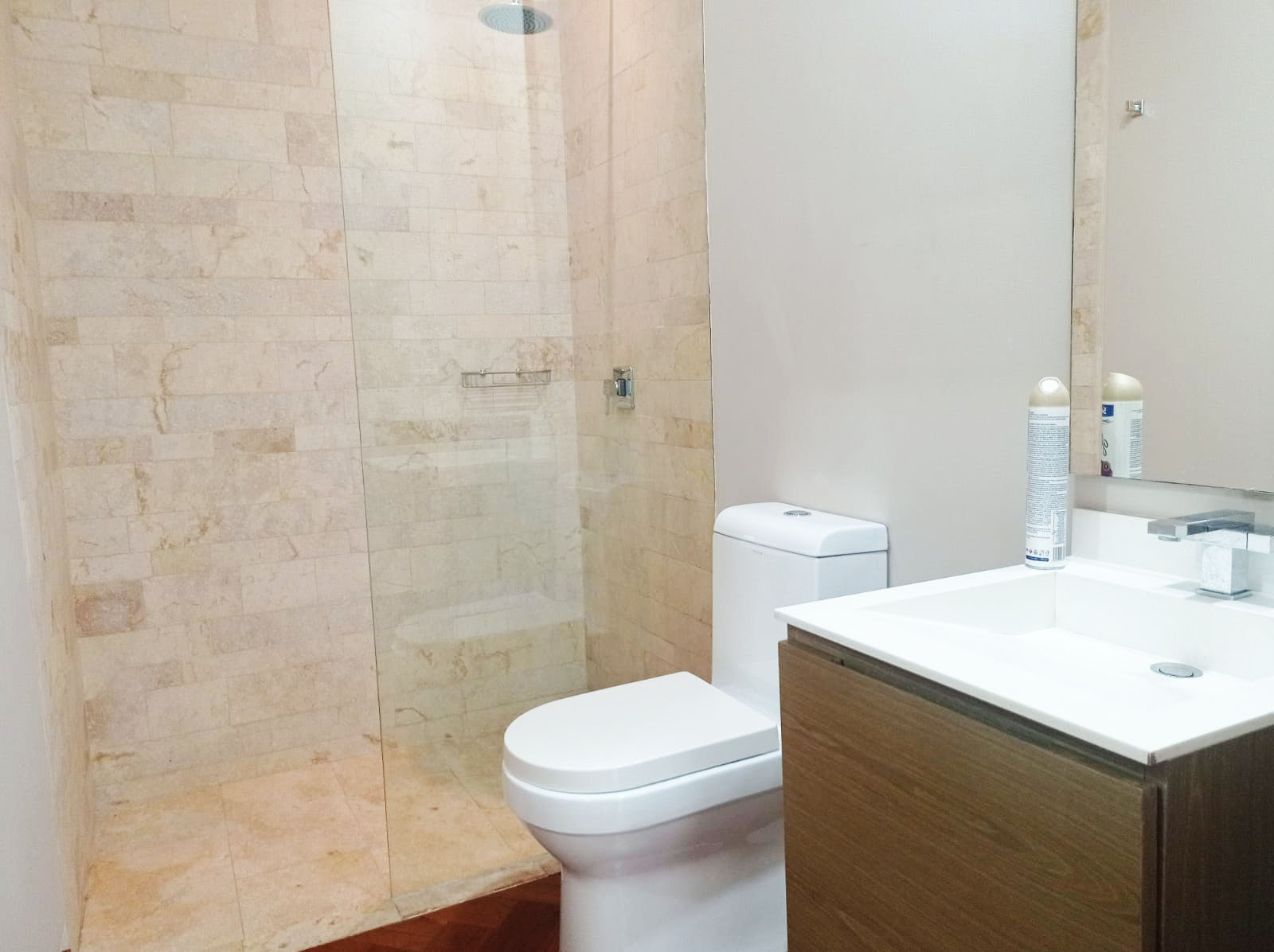 Apartamento en arriendo en San Lucas, Medellín · foto 17 de 17