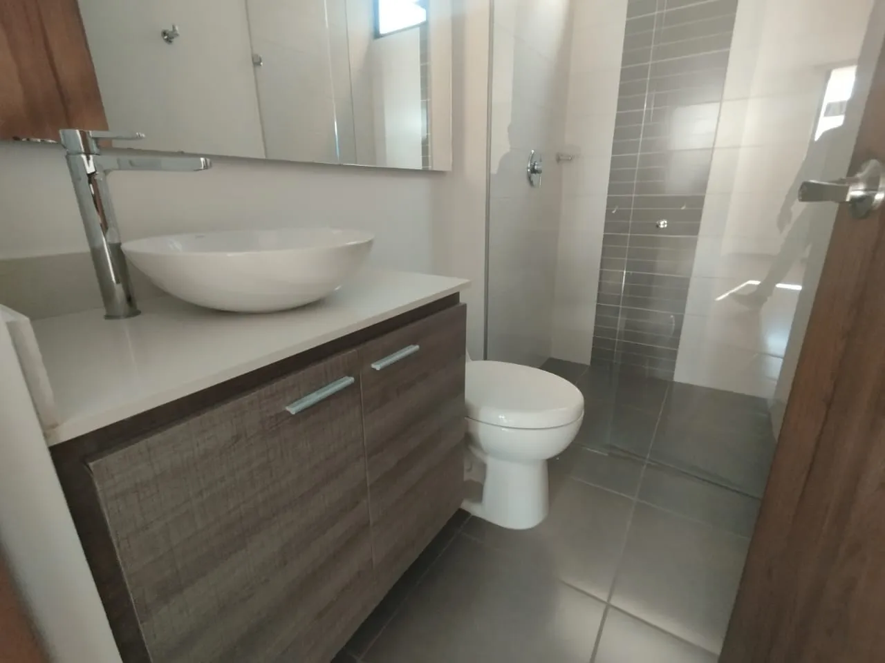 Apartamento de 3 alcobas en arriendo en Loma Del Escobero, Envigado, 112 m² · foto 6 de 15