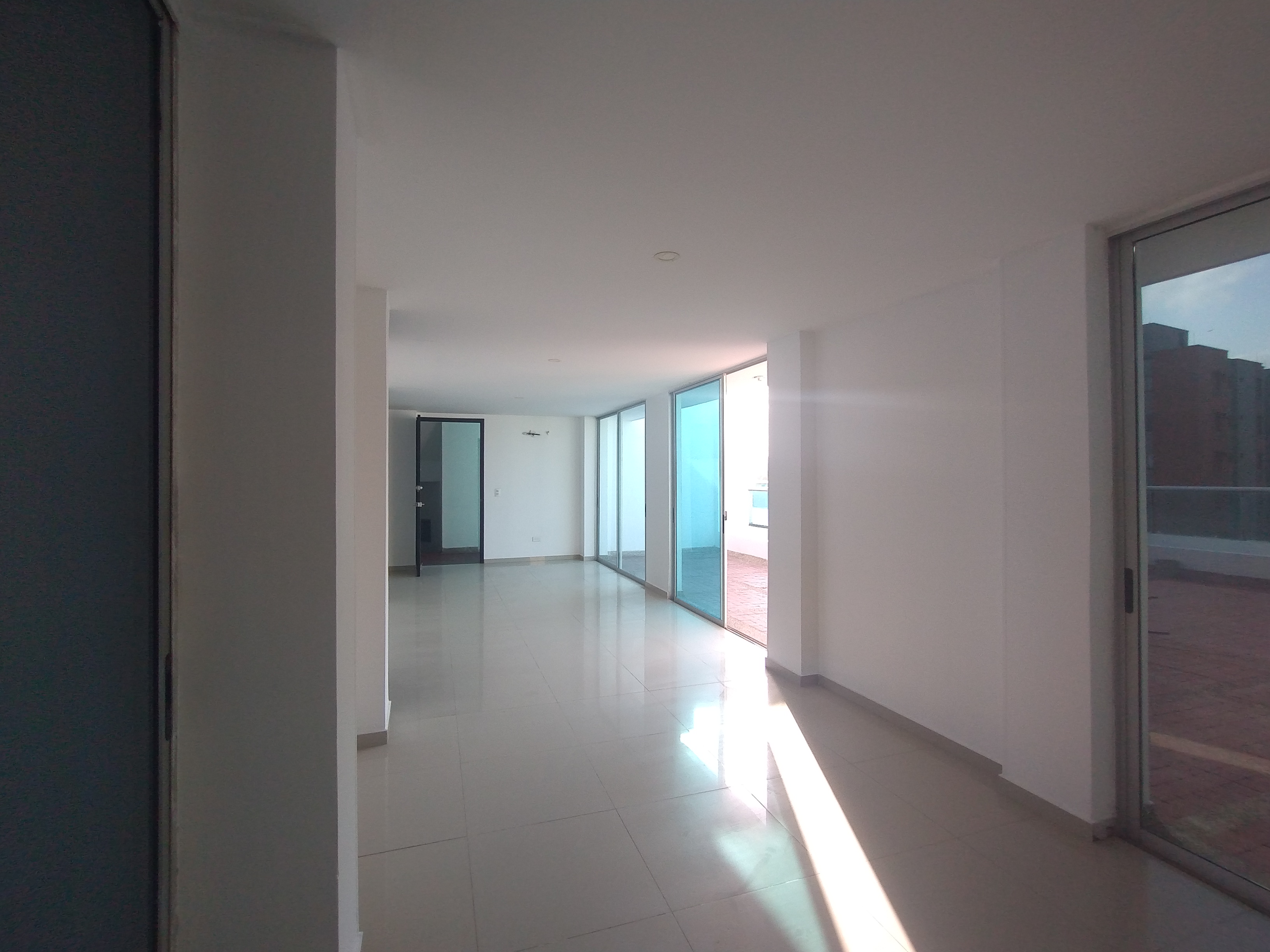 Apartamento en arriendo en Ciudad Jardin, Barranquilla · foto 5 de 15