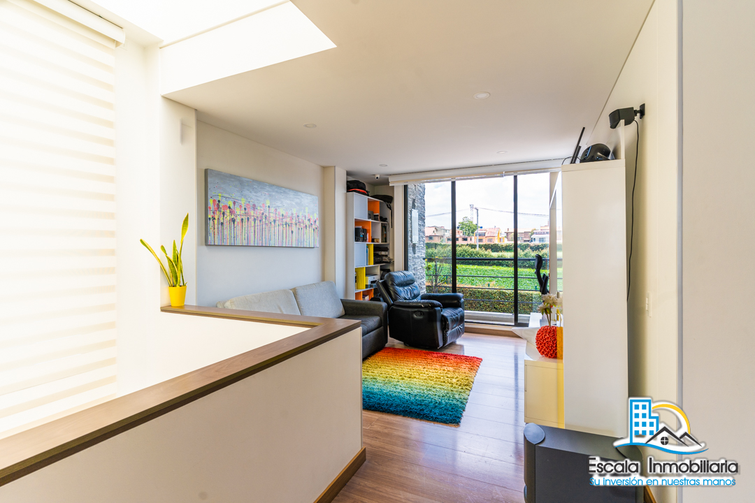 Casa de 3 alcobas en venta en Pueblo Viejo, Cota, 195 m² · foto 8 de 24