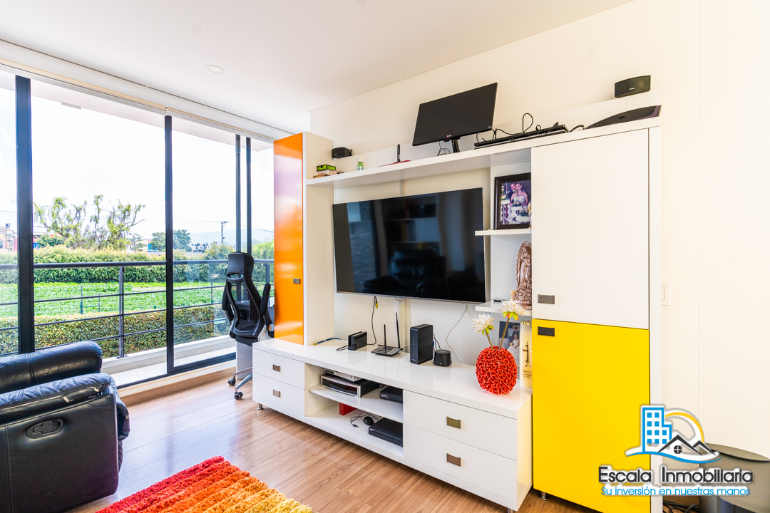 Casa de 3 alcobas en venta en Pueblo Viejo, Cota, 195 m² · foto 10 de 24