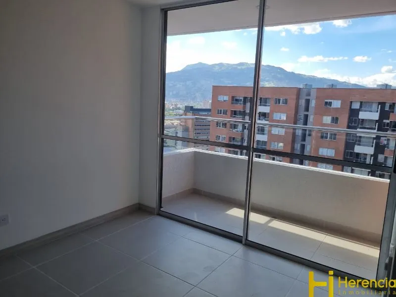 Apartamento de 2 alcobas en arriendo en Vía Las Palmas, Medellín, 65 m² · foto 2 de 14