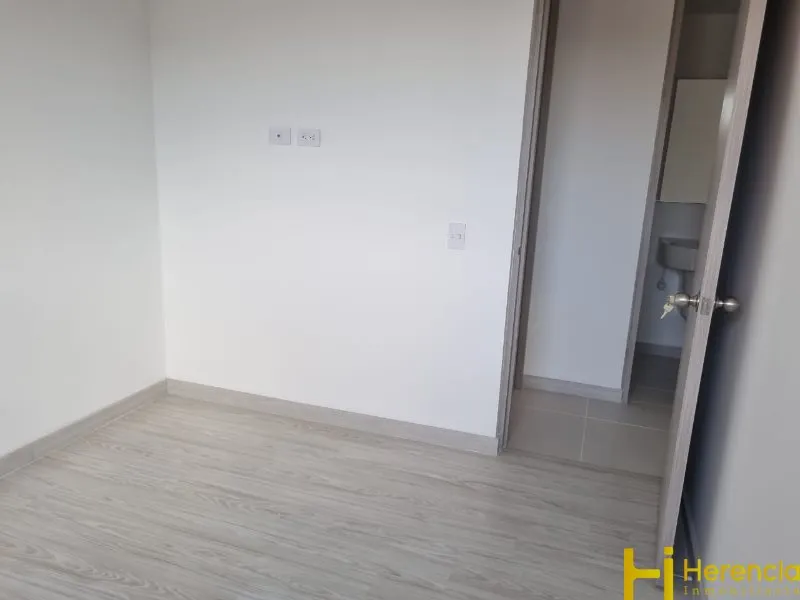 Apartamento de 2 alcobas en arriendo en Vía Las Palmas, Medellín, 65 m² · foto 6 de 14