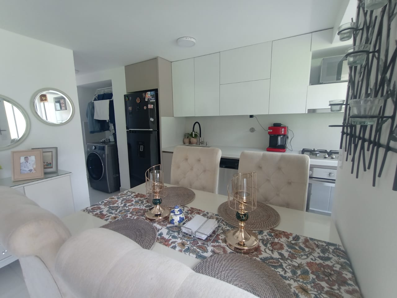 Apartamento de 3 alcobas en venta en La Cuenca, Envigado, 66 m² · foto 11 de 15