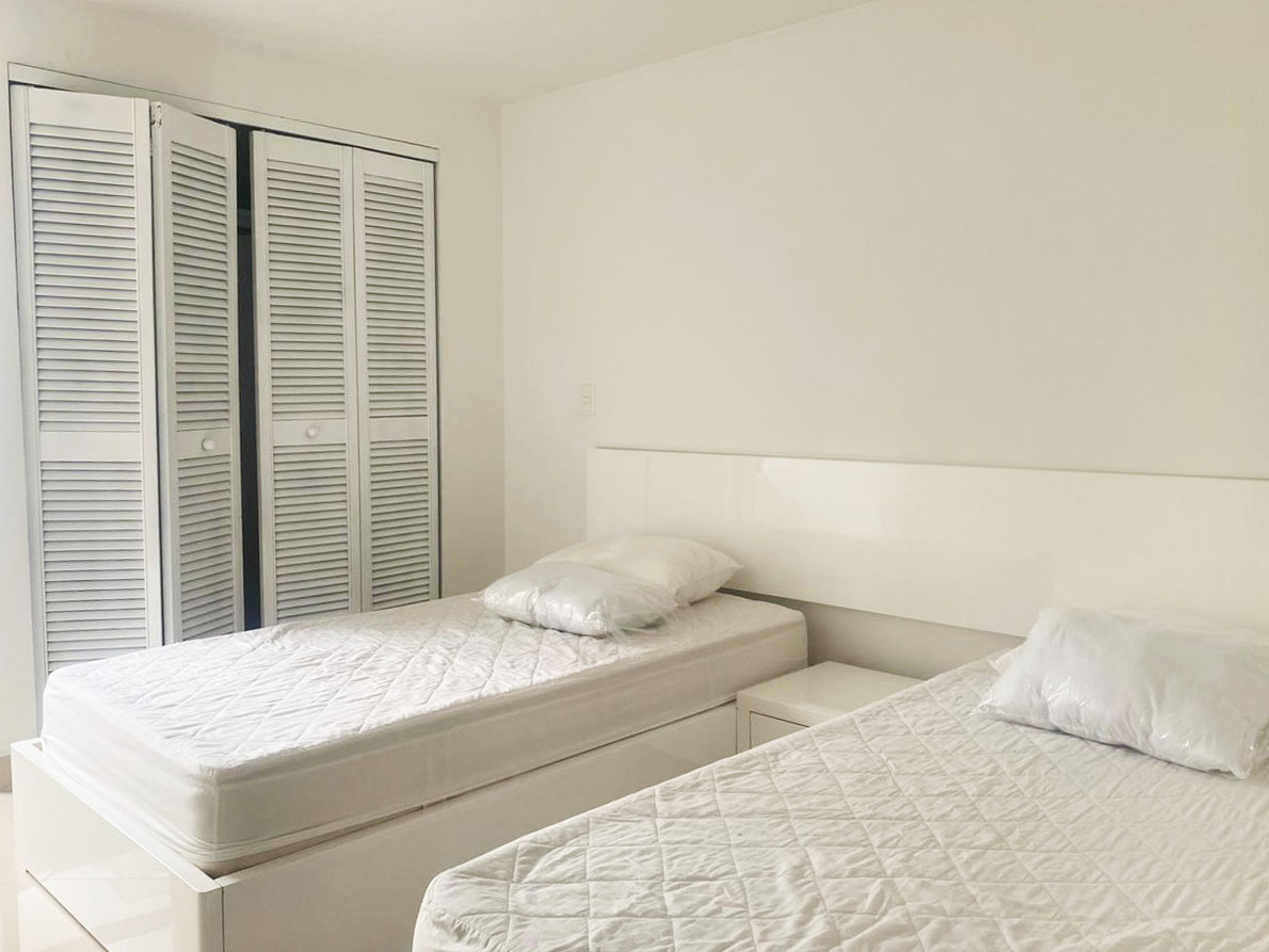 Apartamento de 4 alcobas en arriendo en La Aguacatala, Medellín, 135 m² · foto 13 de 19