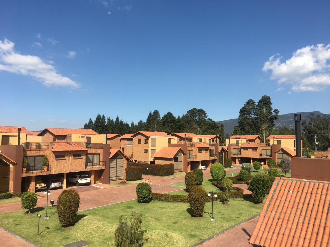 Casa de 4 alcobas en venta en Vereda La Balsa, Chía, 290 m² · foto 3 de 24
