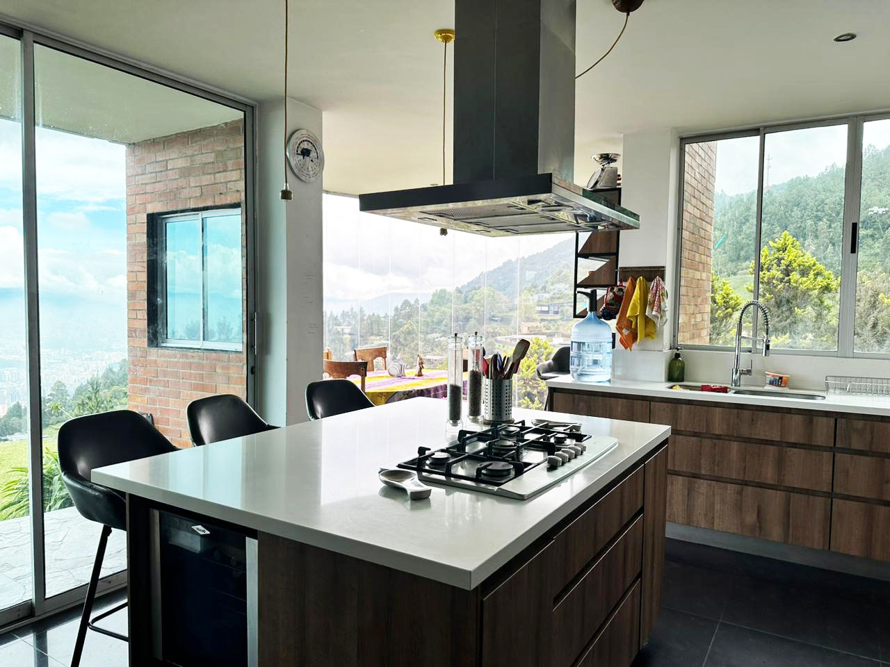 Casa de 5 alcobas en venta en Las Palmas, Envigado, 621 m² · foto 5 de 18