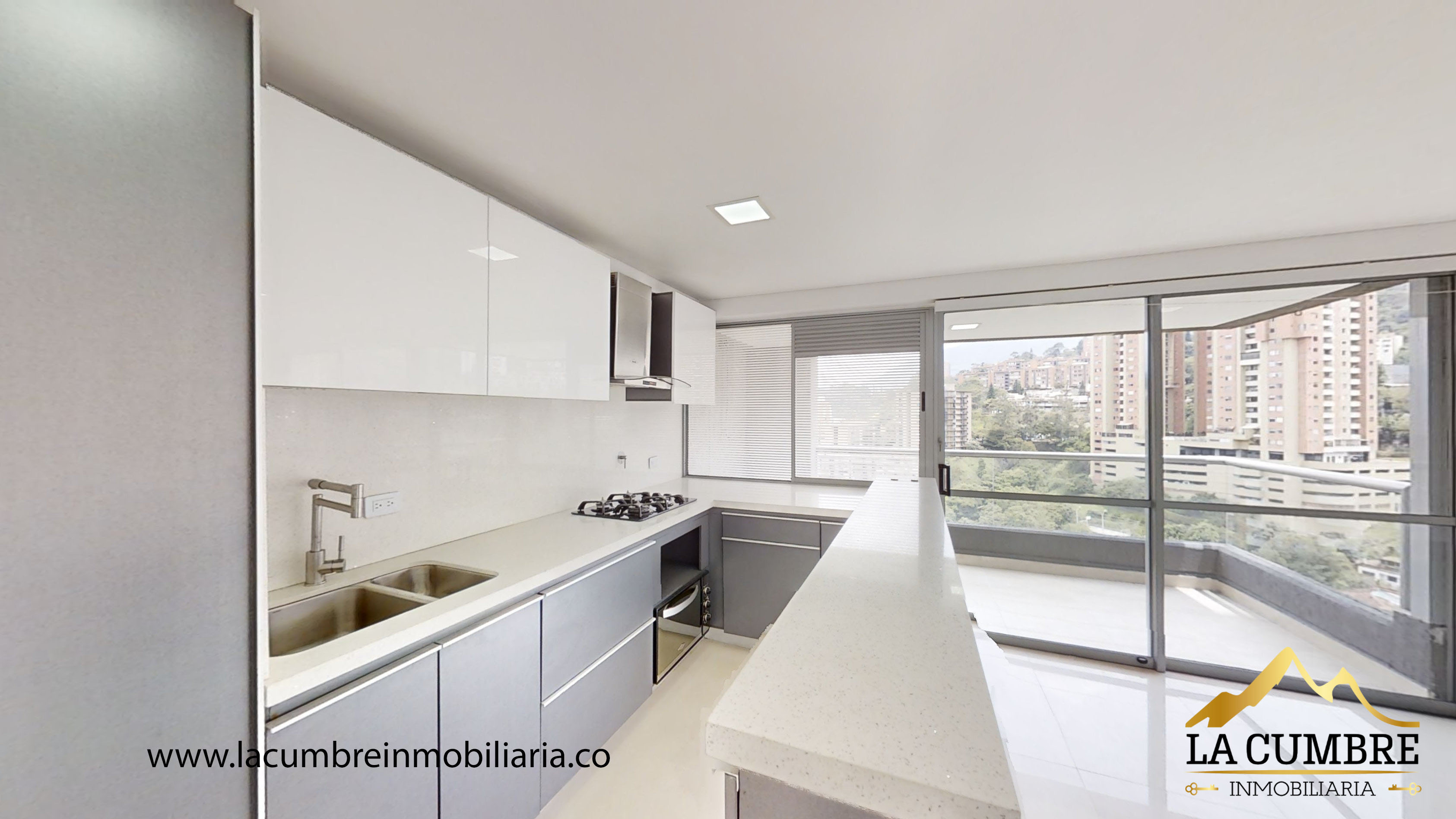 Apartamento en arriendo en El Poblado, Medellín · foto 5 de 11