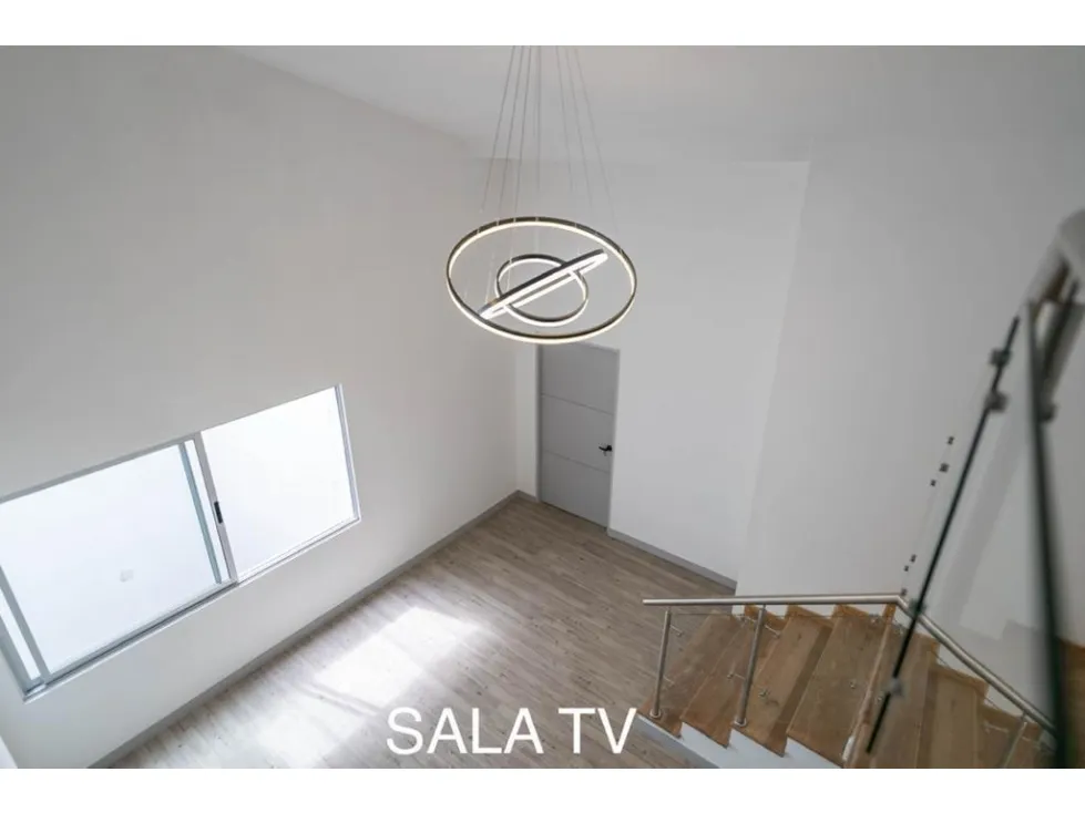 Casa de 6 alcobas en venta en Vegas De La Doctora, Sabaneta, 300 m² · foto 10 de 24