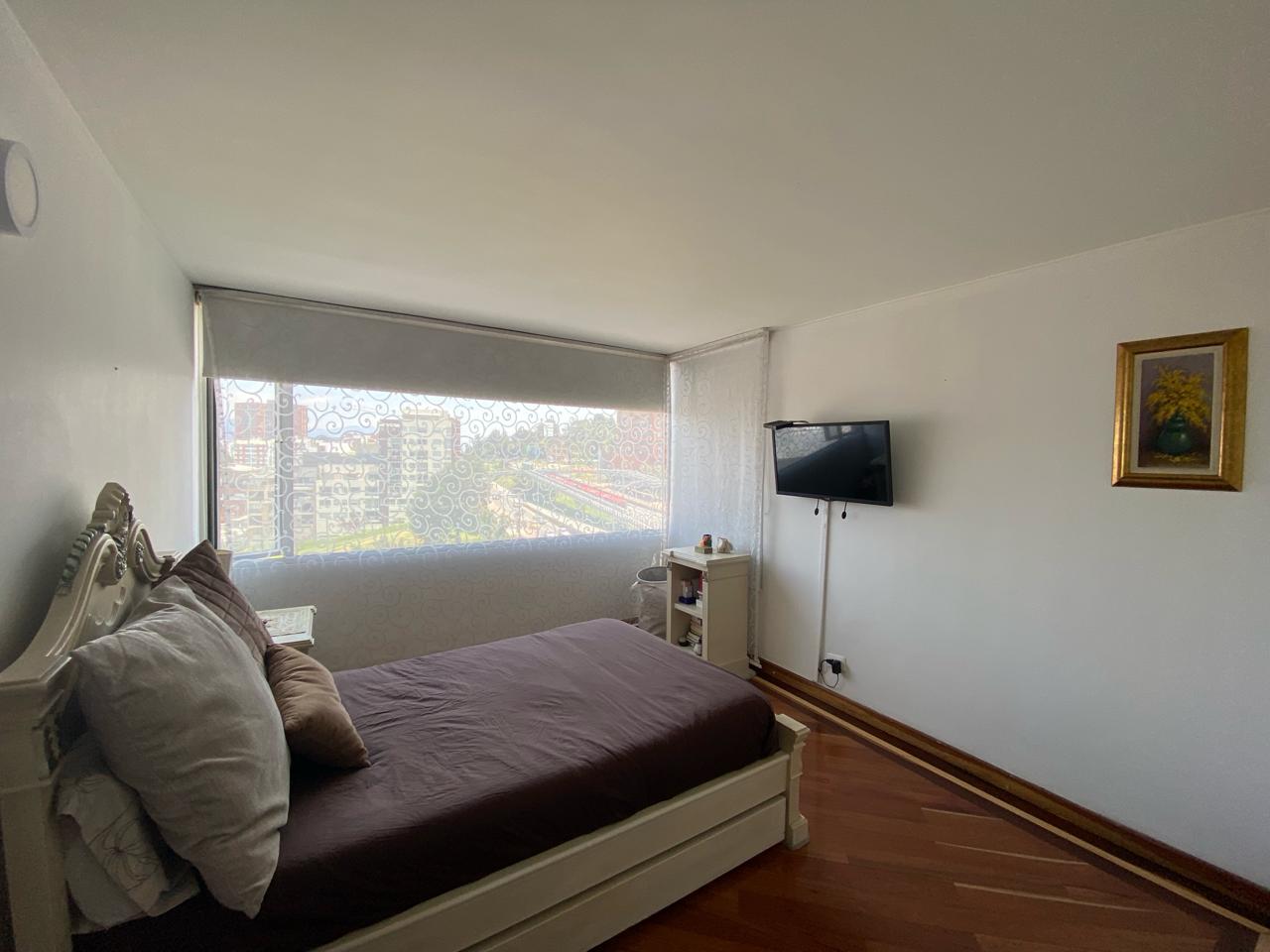 Apartamento en venta en Gratamira, Bogotá · foto 12 de 23