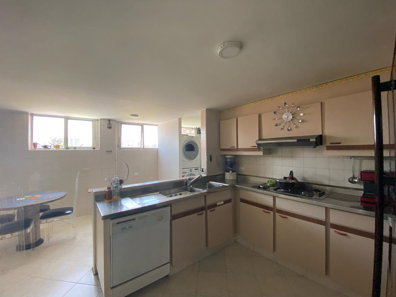 Apartamento en venta en Gratamira, Bogotá · foto 16 de 23