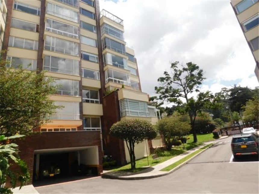 Apartamento en venta en Gratamira, Bogotá · foto 2 de 23