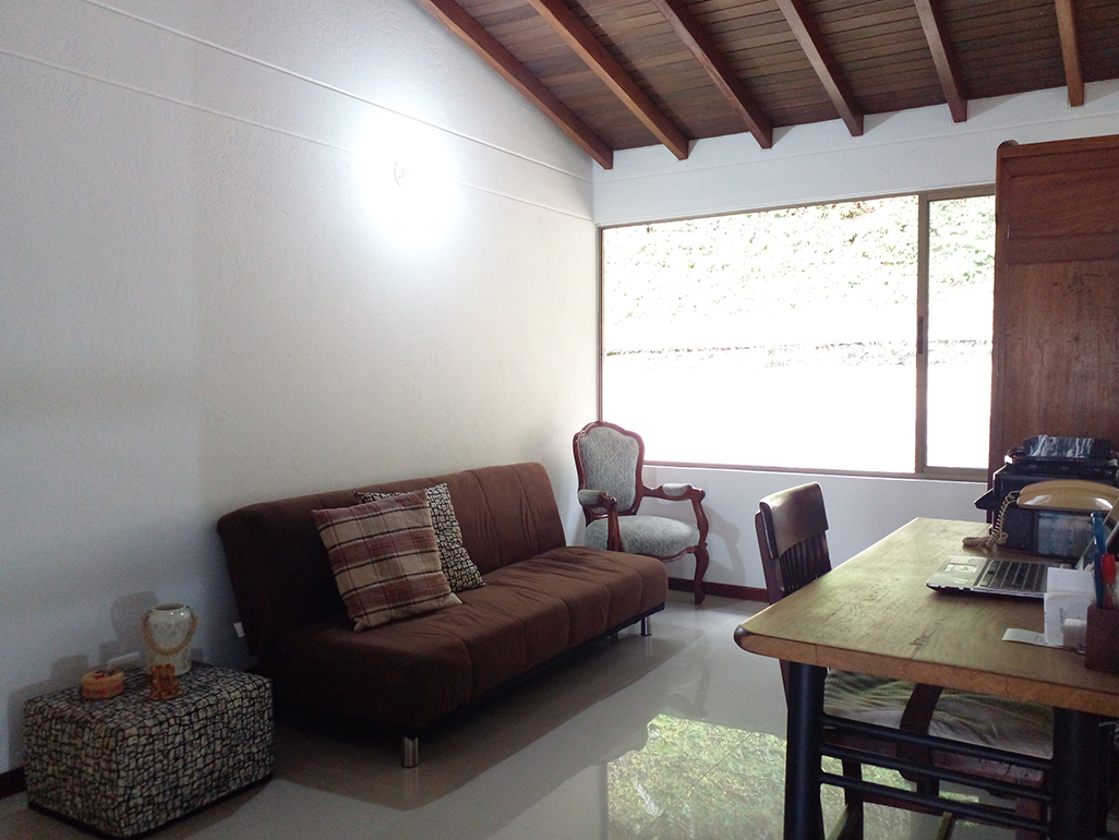 Casa de 3 alcobas en venta en Loma Del Chocho, Envigado, 177 m² · foto 8 de 20