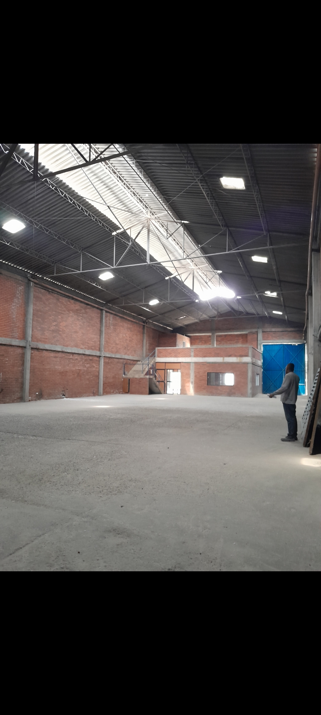 Bodega en arriendo en Acopi, Yumbo, 500 m² · foto 2 de 2