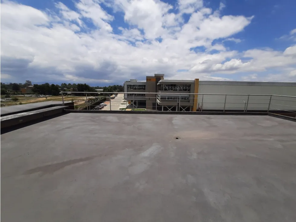 Bodega en arriendo en Las Villas De Mosquera, Mosquera, 2582 m² · foto 11 de 11