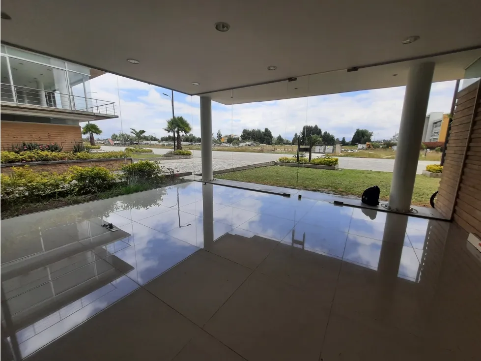 Bodega en arriendo en Las Villas De Mosquera, Mosquera, 2582 m² · foto 4 de 11
