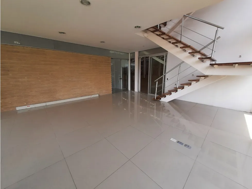 Bodega en arriendo en Las Villas De Mosquera, Mosquera, 2582 m² · foto 9 de 11