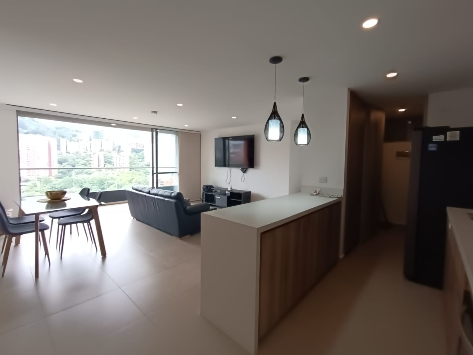 Apartamento de 3 alcobas en venta en El Poblado, Medellín, 112 m² · foto 1 de 11