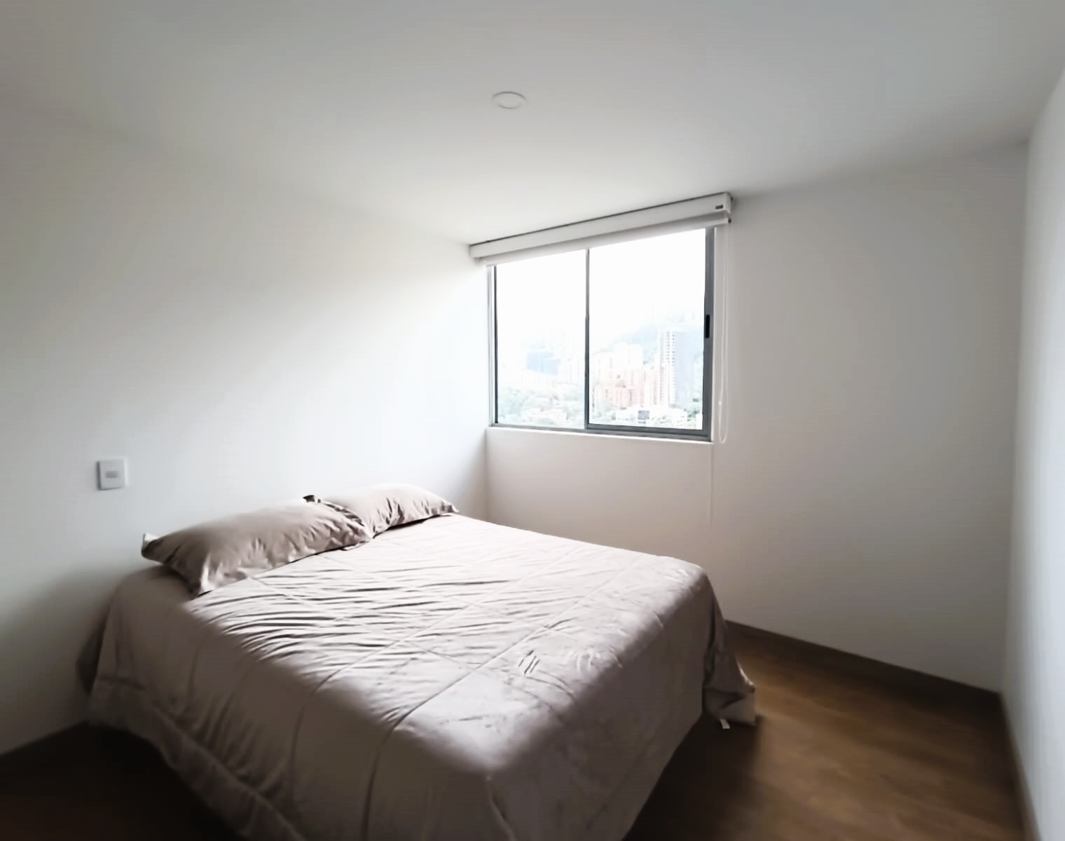Apartamento de 3 alcobas en venta en El Poblado, Medellín, 112 m² · foto 8 de 11