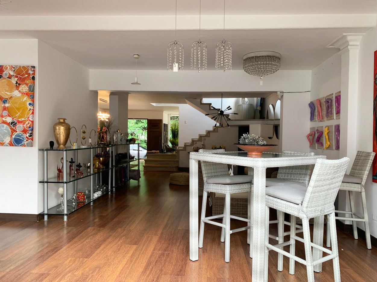 Local en arriendo en Patio Bonito, Medellín, 415 m² · foto 5 de 9