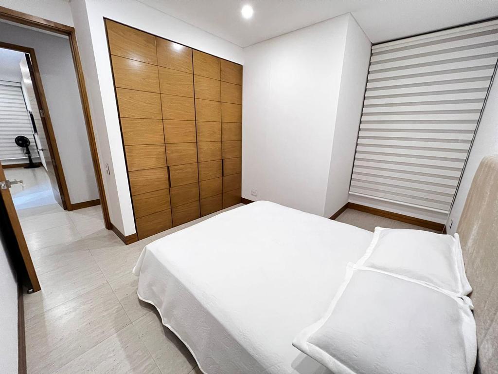 Apartamento de 4 alcobas en venta en Santa Teresita, Cali, 220 m² · foto 13 de 22