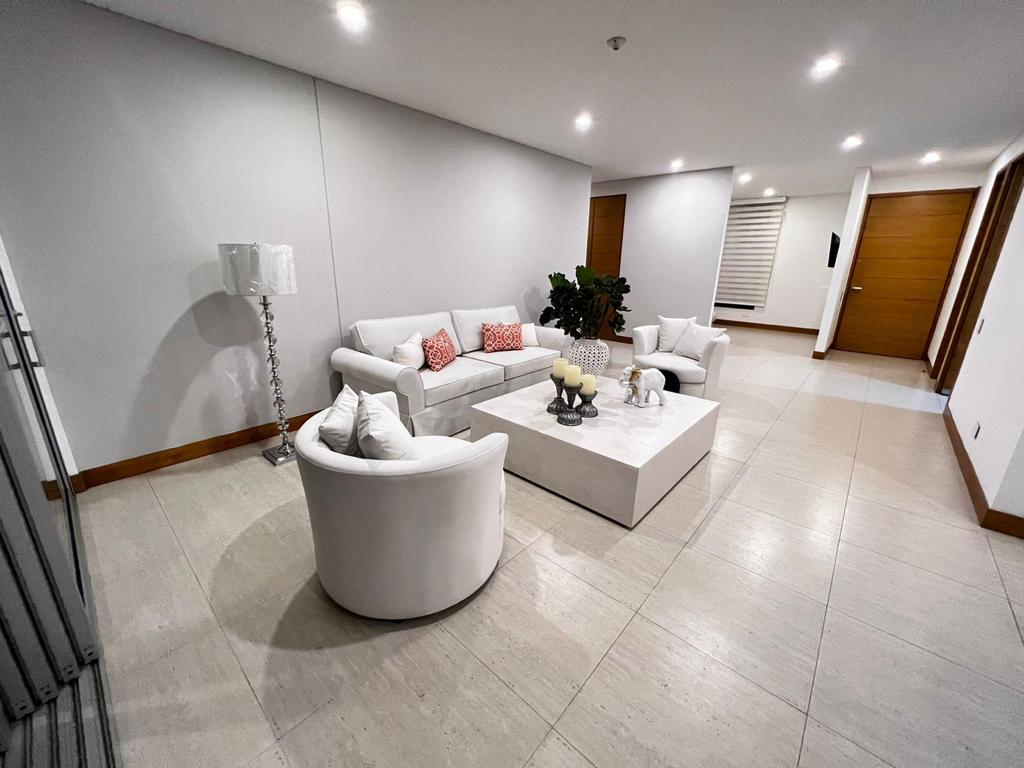 Apartamento de 4 alcobas en venta en Santa Teresita, Cali, 220 m² · foto 22 de 22