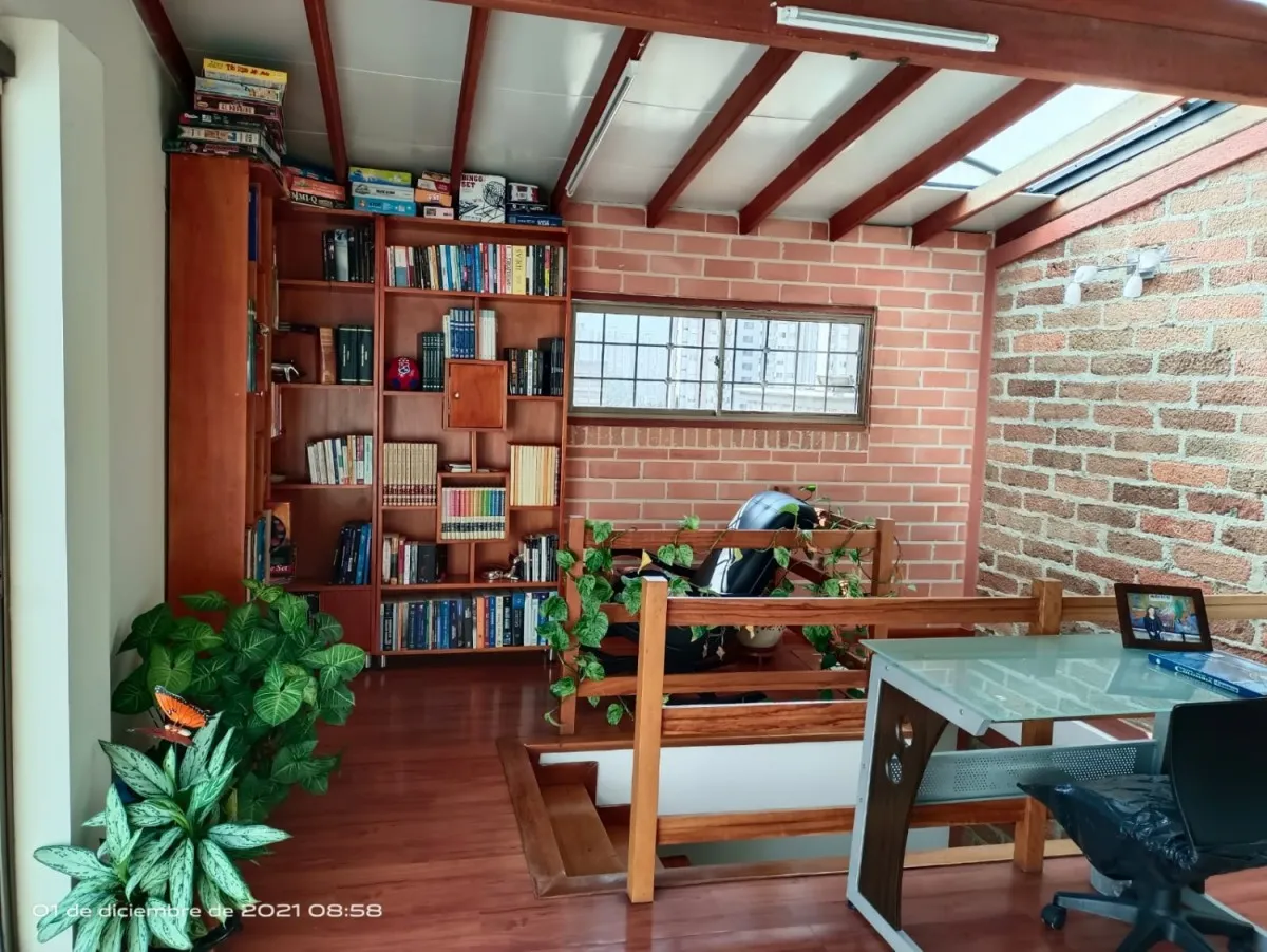 Casa de 4 alcobas en venta en Las Lomitas, Sabaneta, 217 m² · foto 13 de 19