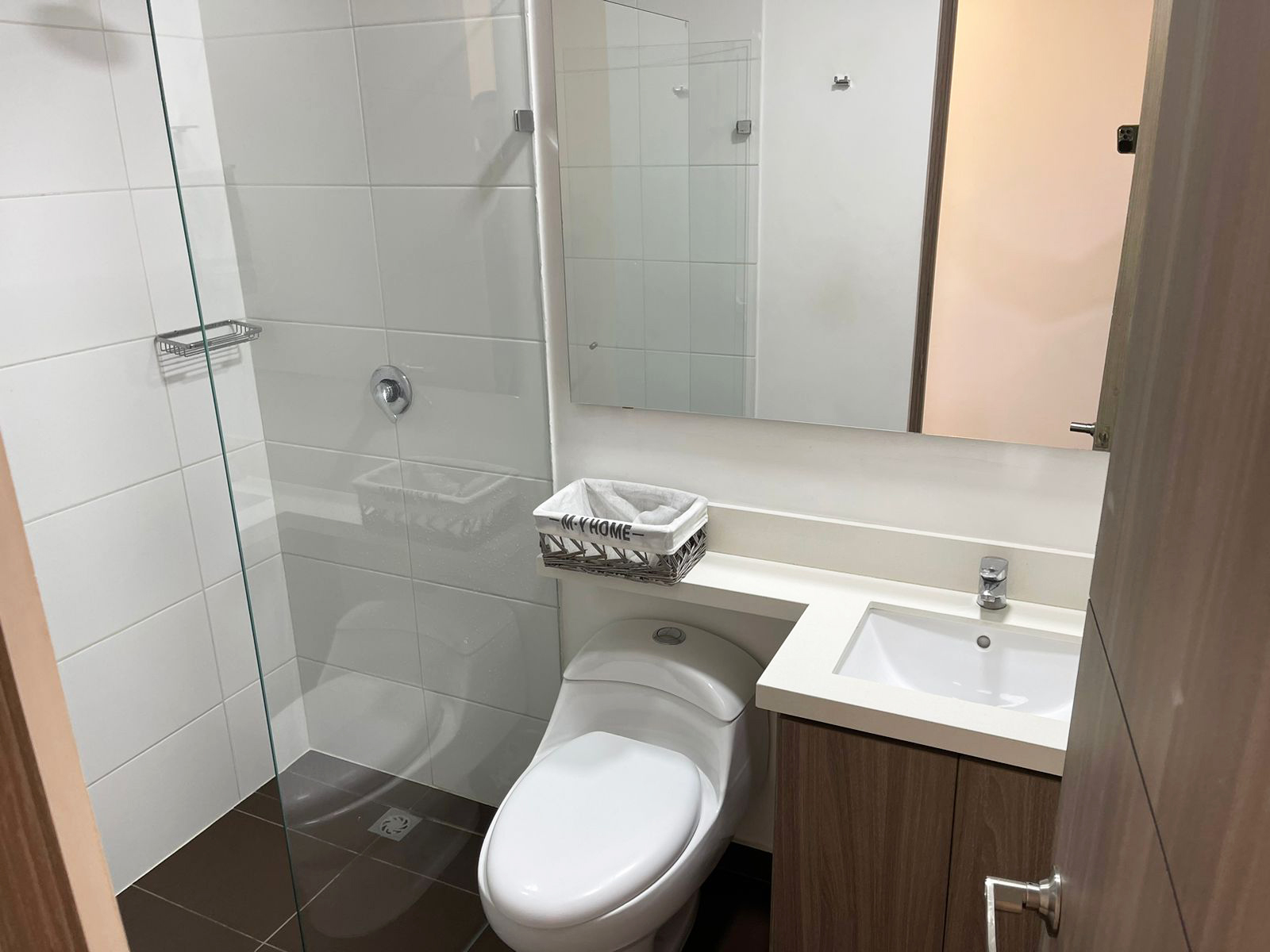 Apartamento en arriendo en Altos Del Poblado, Medellín · foto 13 de 14