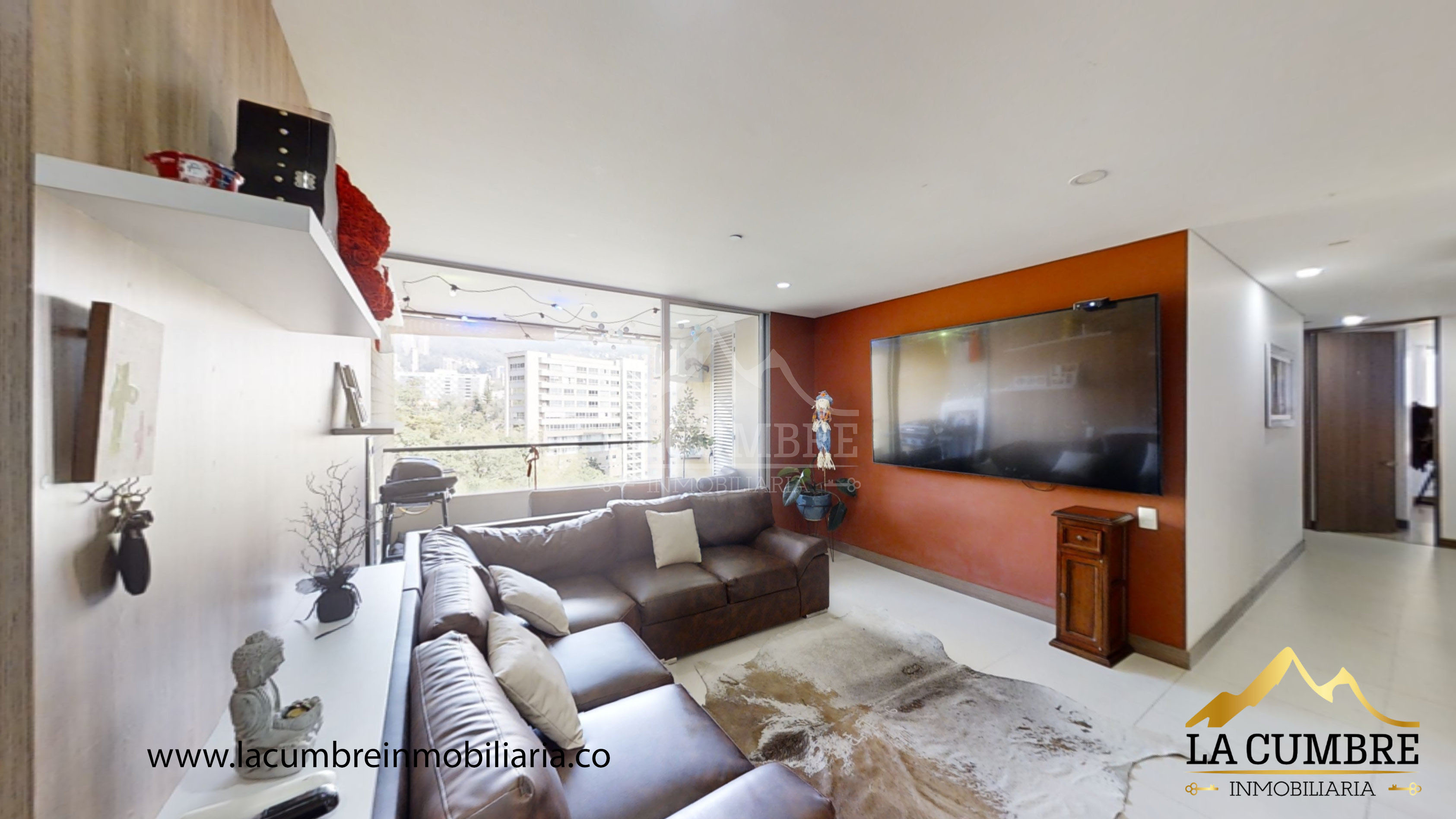 Apartamento de 3 alcobas en venta en El Poblado, Medellín, 128 m² · foto 2 de 12