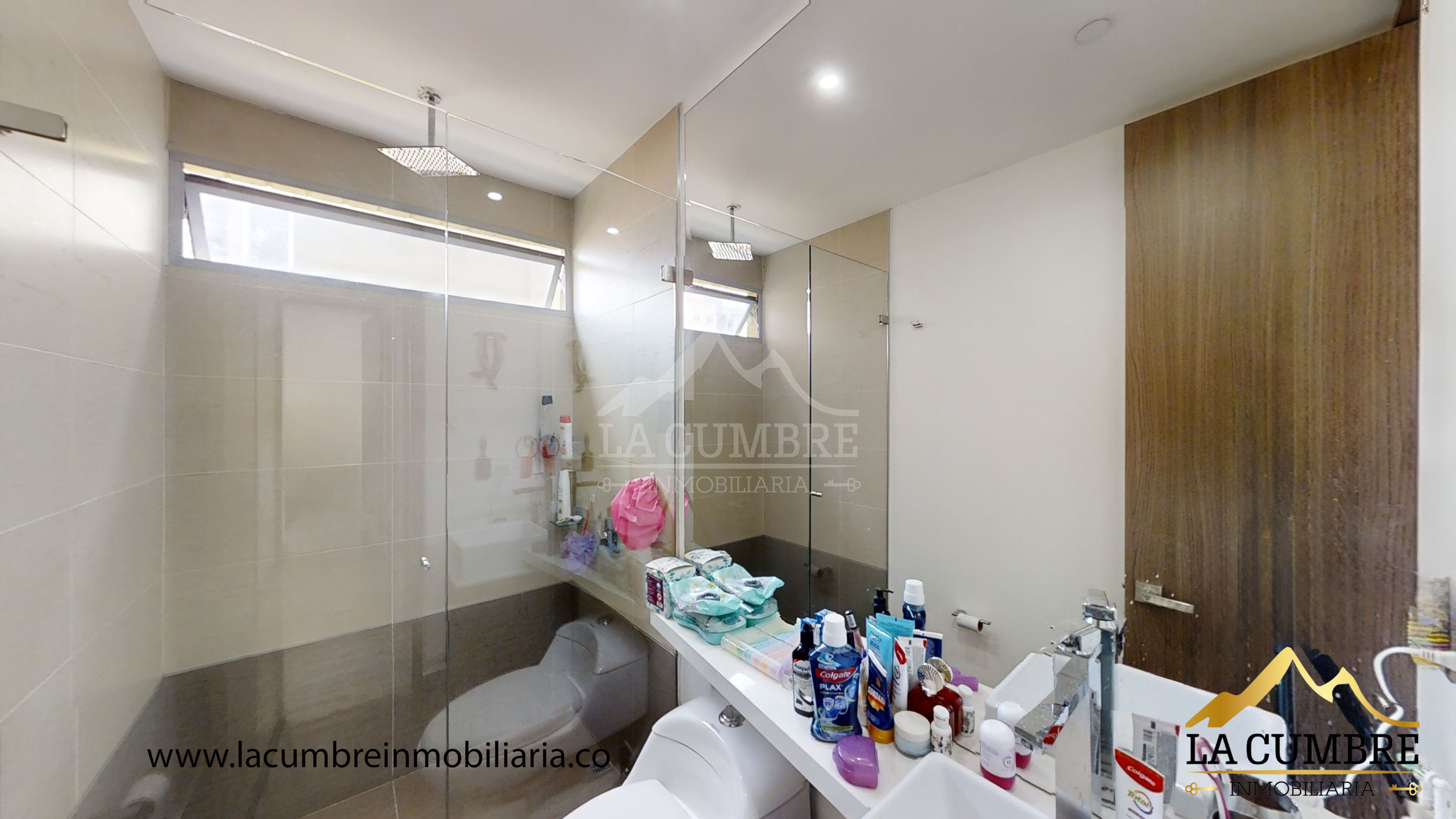 Apartamento de 3 alcobas en venta en El Poblado, Medellín, 128 m² · foto 9 de 12