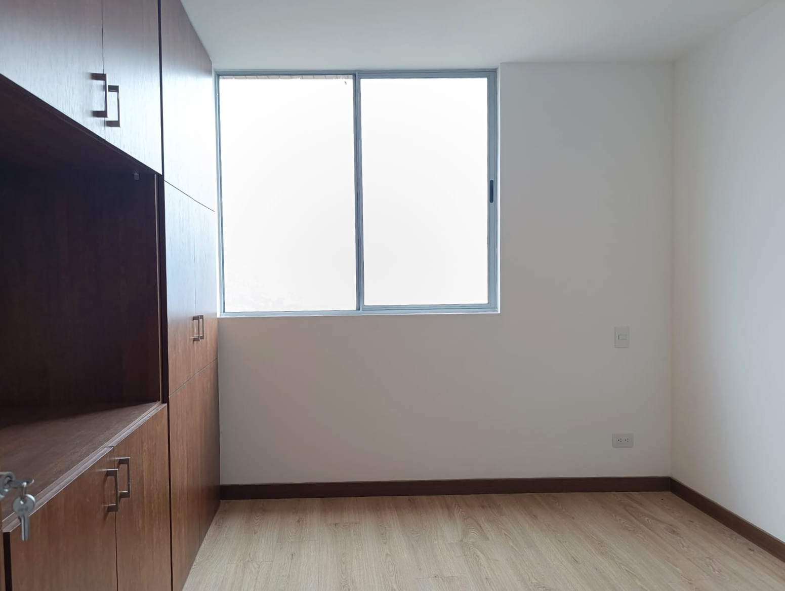 Apartamento de 3 alcobas en arriendo en Loma De Los Gonzalez, Medellín, 109 m² · foto 16 de 20