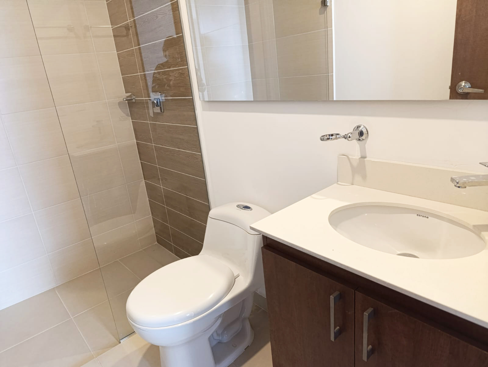 Apartamento de 3 alcobas en arriendo en Loma De Los Gonzalez, Medellín, 109 m² · foto 18 de 20